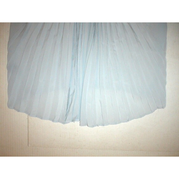 New Womens NWT $70 Harve Benard Accordion Pleated Blouse Light Gray Medium Work - Picture 8 of 10